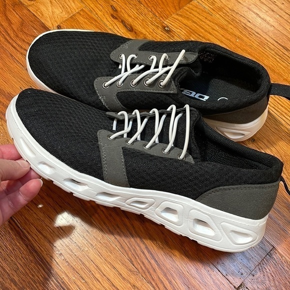 DBX Black Water Shoes‎ Size 8 - Picture 15 of 16